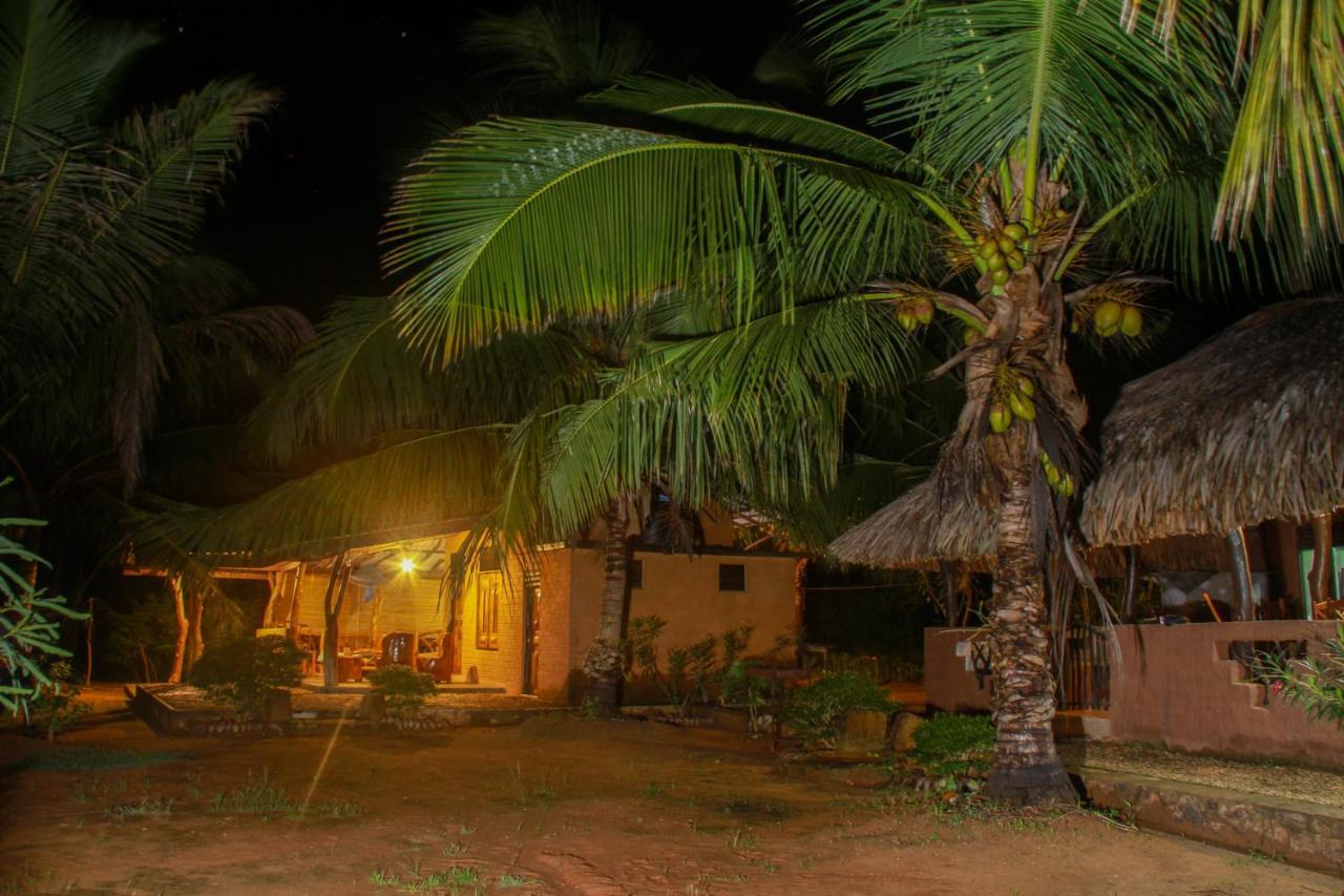Yalaway Nature Villa Tissamaharama Exterior foto